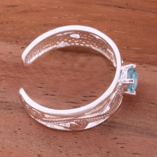 Hawaiian Scroll See Through with Clear Round CZ Toe Ring