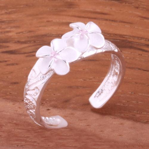 Hawaiian Scroll Two 6mm Plumeria with Clear CZ Smooth Edge Toe Ring