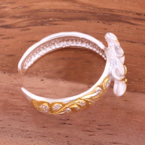 Hawaiian Scroll Two 6mm Plumeria with Clear CZ Smooth Edge Toe Ring